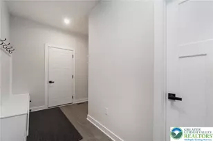 820 Hendon Ln, North Catasauqua Bor, PA 18032 - Photo 27