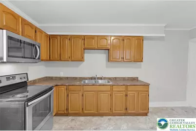 26 N 7th Street, Easton, PA 18042 - Photo 11