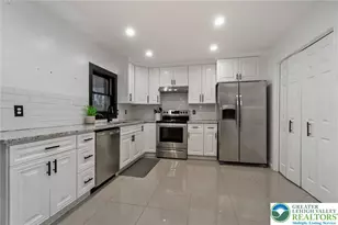 111 Brewster Wy, Pocono Twp, PA 18301 - Photo 15