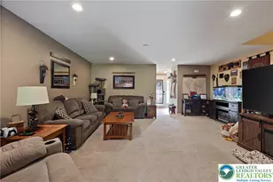 8083 Heritage Dr, Lower Macungie, PA 18011 - Photo 11