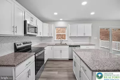 9 Country Club Road, Butler Twp, PA 17921 - Photo 13