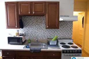 518 W Tilghman St, Allentown City, PA 18102 - Photo 3