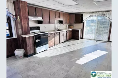 3450 Columbia Street, Whitehall, PA 18052 - Photo 3