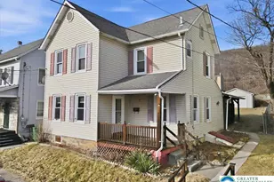 709 William St, Pen Argyl Boro, PA 18072 - Photo 3