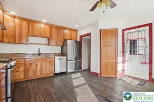 709 William St, Pen Argyl Boro, PA 18072 - Photo 13