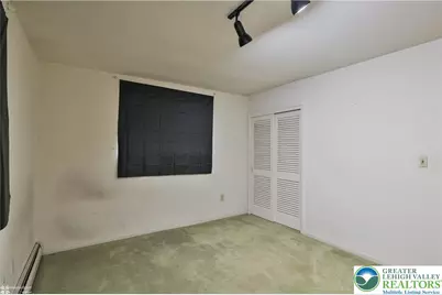 209 N Fairview Street, Nazareth Boro, PA 18064 - Photo 39