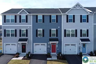 2118 Cross Country Rd, Northampton Boro, PA 18067 - Photo 1