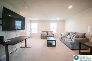 2118 Cross Country Rd, Northampton Township, PA 18067 - Photo 9