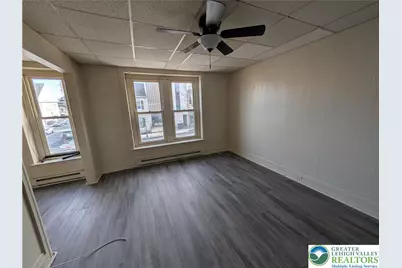 647 N New Street #4, Bethlehem City, PA 18018 - Photo 7