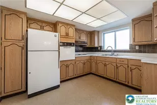 245 N 7th St, Bangor Boro, PA 18013 - Photo 7