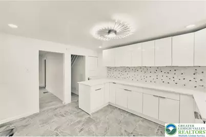 312 S Jackson Street, Pottsville, PA 17901 - Photo 11