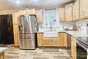 525 Black Oak Dr, Pocono Twp, PA 18372 - Photo 3