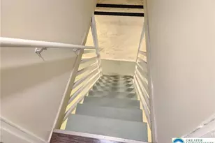 1040 Spring Garden St, Allentown City, PA 18102 - Photo 17