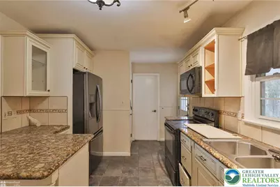 210 S 16th Street, Emmaus, PA 18049 - Photo 15