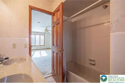 1501 Sycamore Avenue, Forks Twp, PA 18040 - Photo 43