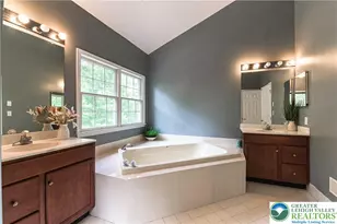 255 Rising Meadow Way, Middle Smithfield, PA 18302 - Photo 39