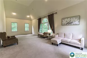 255 Rising Meadow Way, Middle Smithfield, PA 18302 - Photo 15