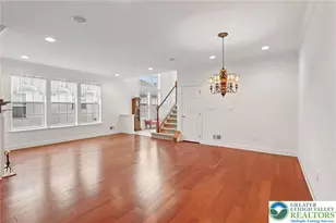 2076 Kingsview Rd, Lower Macungie Twp, PA 18062 - Photo 7