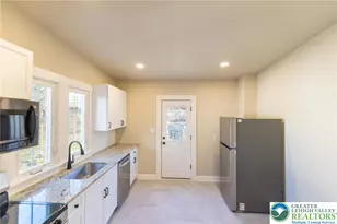 708 Main St, Bethlehem City, PA 18018 - Photo 7