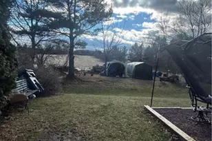 285 Greenbriar Dr, East Allen Township, PA 18014 - Photo 3