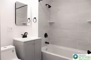 1550 Northampton St, Wilson Boro, PA 18042 - Photo 3