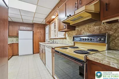 4070 W Hopewell Road, Upper Saucon Township, PA 18034 - Photo 9