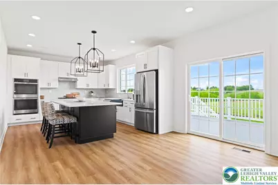 4450 Maple Street #2, North Whitehall Twp, PA 18078 - Photo 9