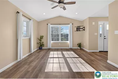 2021 Evergreen Drive, West Penn Twp, PA 18252 - Photo 9