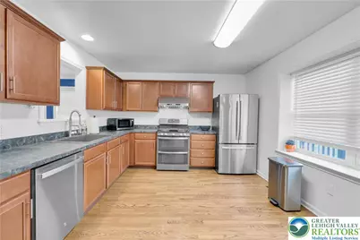 307 Oak Street, Freemansburg, PA 18017 - Photo 9