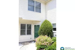 163 Lindfield Cir, Macungie, PA 18062 - Photo 3