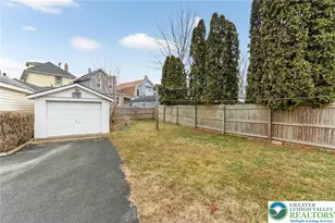 828 Miller St, Wilson Boro, PA 18042 - Photo 5