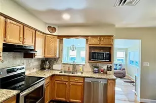 1403 Seville Dr, Slatington Boro, PA 18080 - Photo 7