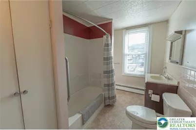 343 Broad Street, Emmaus Boro, PA 18049 - Photo 9