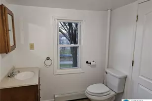 2335 N Apple St, Whitehall, PA 18052 - Photo 11