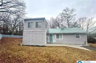 204 Shawnee Dr, Middle Smithfield, PA 18302 - Photo 1