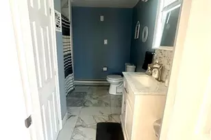 204 Shawnee Dr, Middle Smithfield, PA 18302 - Photo 9