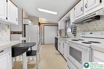 37 Stacey Drive, Lehigh Township, PA 18088 - Photo 11