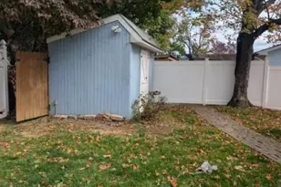 1440 Greenview Dr, Bethlehem, PA 18018 - Photo 45