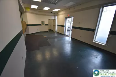 1722 Butler Street, Wilson, PA 18042 - Photo 9