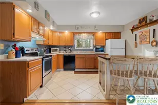 213 Eliot Ln, Penn Forrest, PA 18210 - Photo 9