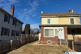 793 Delaware Ave, Palmerton Boro, PA 18071 - Photo 3