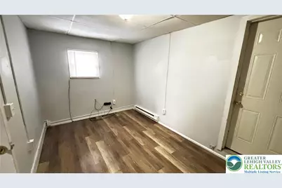 618 Chew Street W #2R, Allentown City, PA 18102 - Photo 5