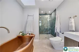 125 Achill Ln, Dingmans Ferry, PA 18328 - Photo 39