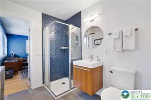 125 Achill Ln, Dingmans Ferry, PA 18328 - Photo 45