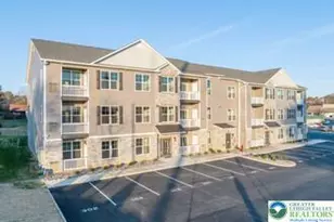 430 Cambria St, Freemansburg, PA 18017 - Photo 1