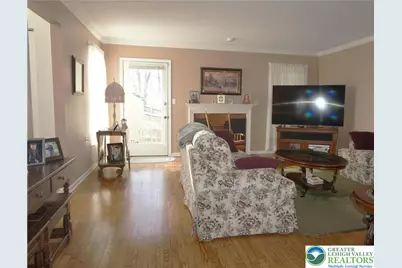 6099 Timberknoll Drive, Macungie Boro, PA 18062 - Photo 3