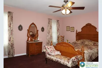 6099 Timberknoll Drive, Macungie Boro, PA 18062 - Photo 7