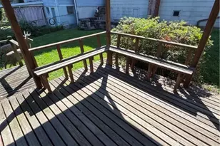 221 E Patterson Street E, Lansford, PA 18232 - Photo 9