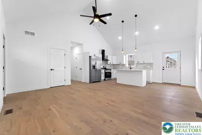 1602 S Albert, Allentown, PA 18103 - Photo 11