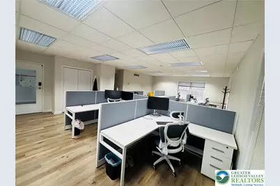 203 E Emmaus Avenue, Salisbury Township, PA 18103 - Photo 17